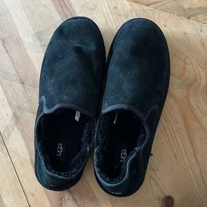 UGG Slippers Men’s black suede size 14